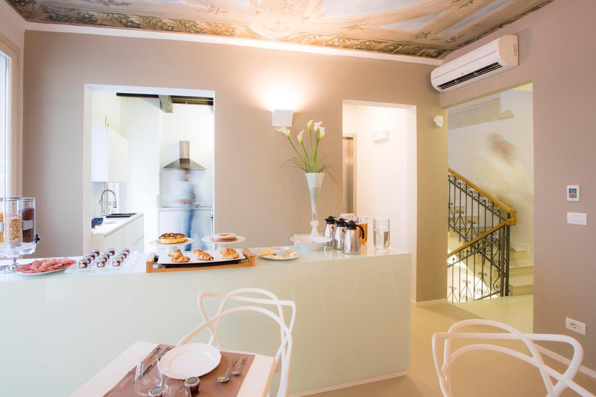 فيرّارا Borgoleoni 18 - Room And Breakfast المظهر الخارجي الصورة